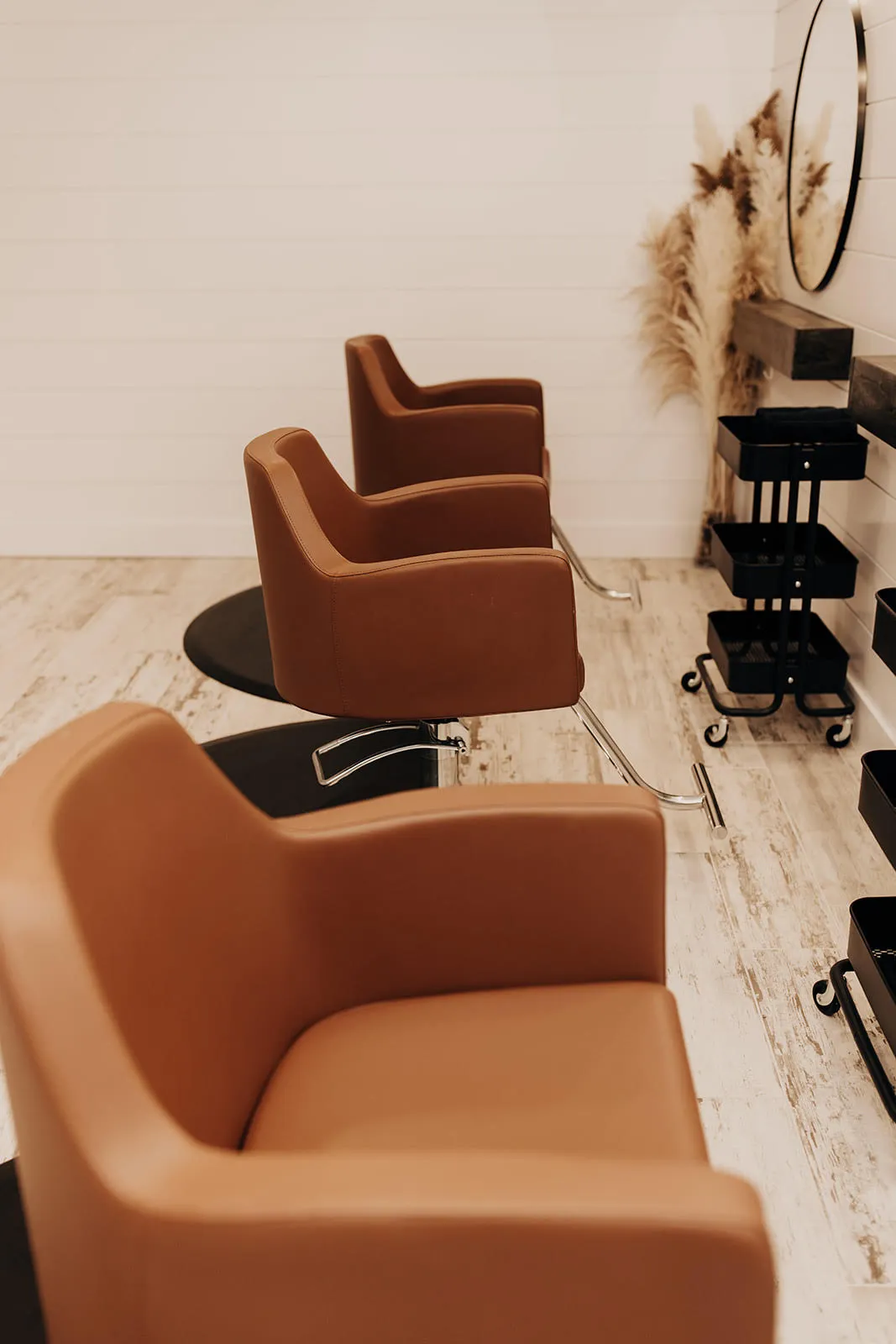 Salon interior at The Blonding Room — photo 1 of 10